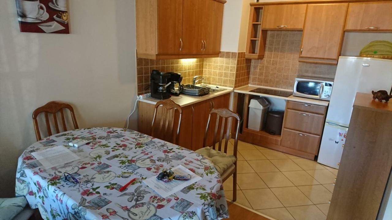 Villa Palazzo Apartments Siofok Ngoại thất bức ảnh
